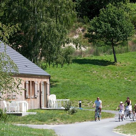 Vacanceole - Residence Le Domaine Du Bosquet Égletons Exteriör bild