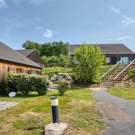 Vacanceole - Residence Le Domaine Du Bosquet Égletons Exteriör bild