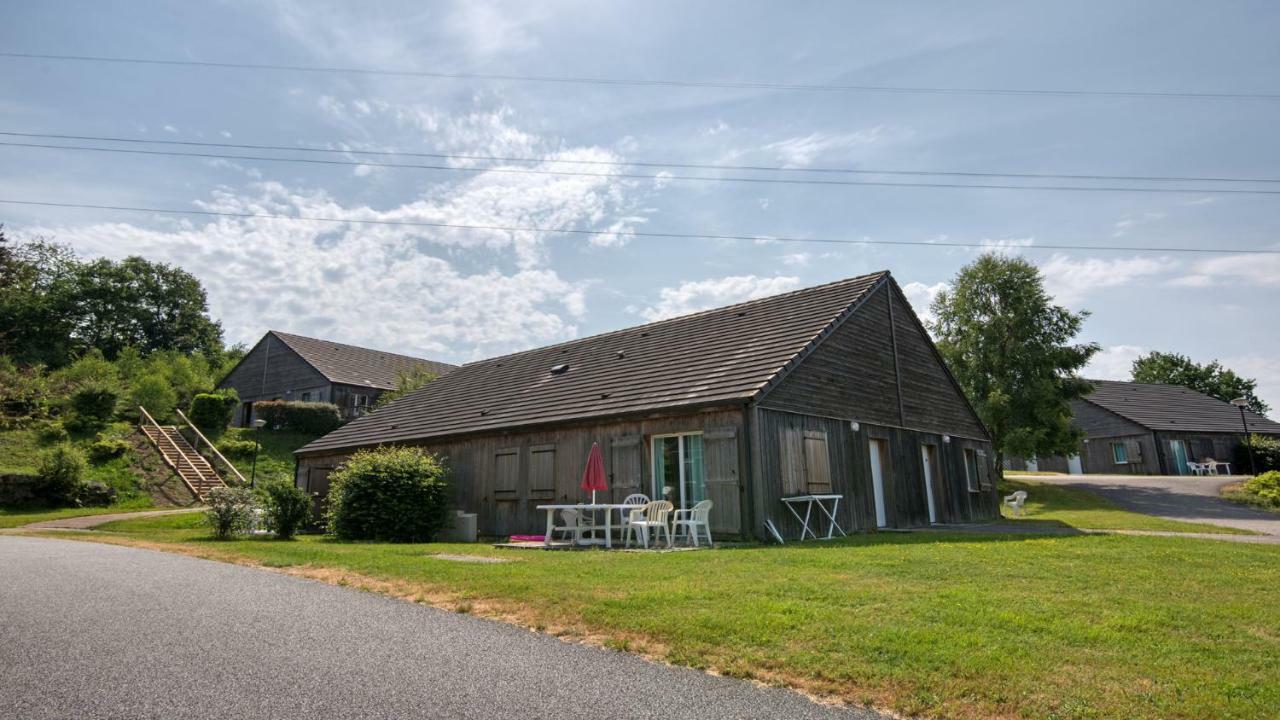 Vacanceole - Residence Le Domaine Du Bosquet Égletons Exteriör bild