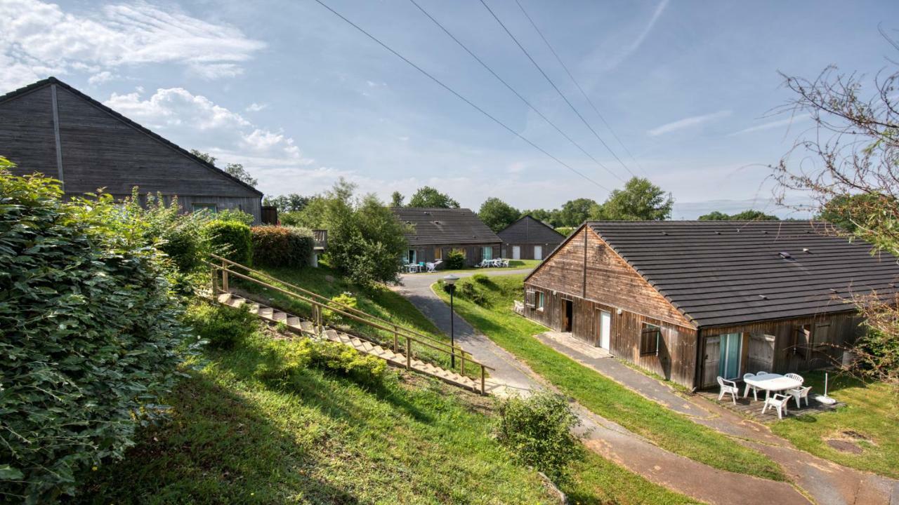 Vacanceole - Residence Le Domaine Du Bosquet Égletons Exteriör bild