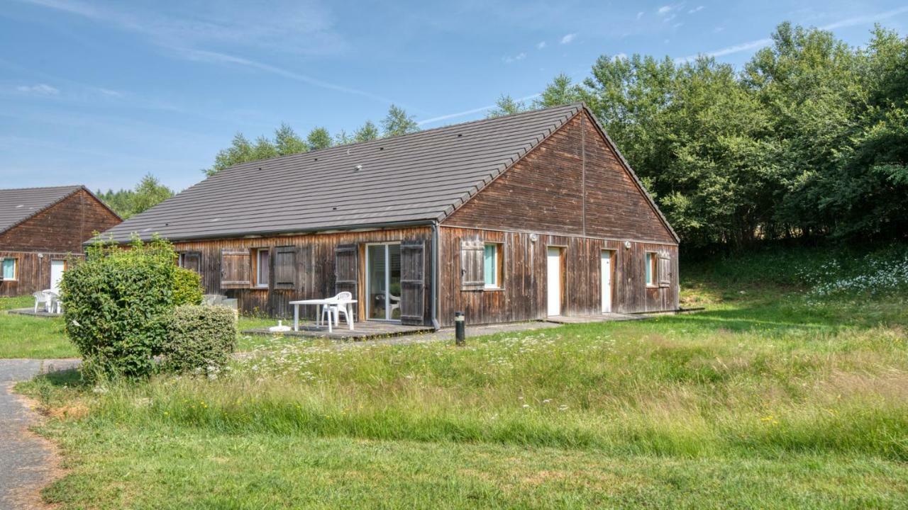 Vacanceole - Residence Le Domaine Du Bosquet Égletons Exteriör bild